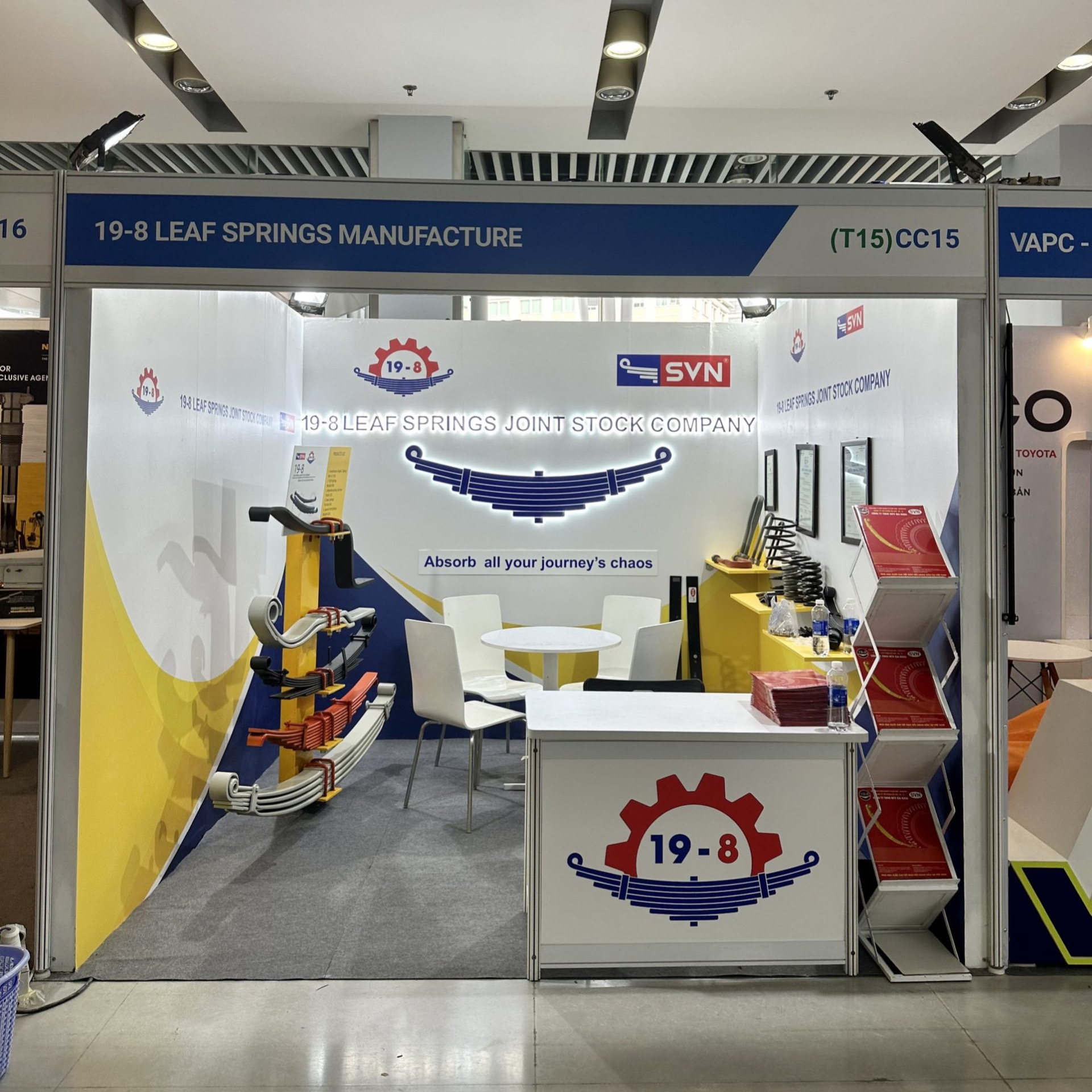 Gian hàng liền kề (Inline Booth)