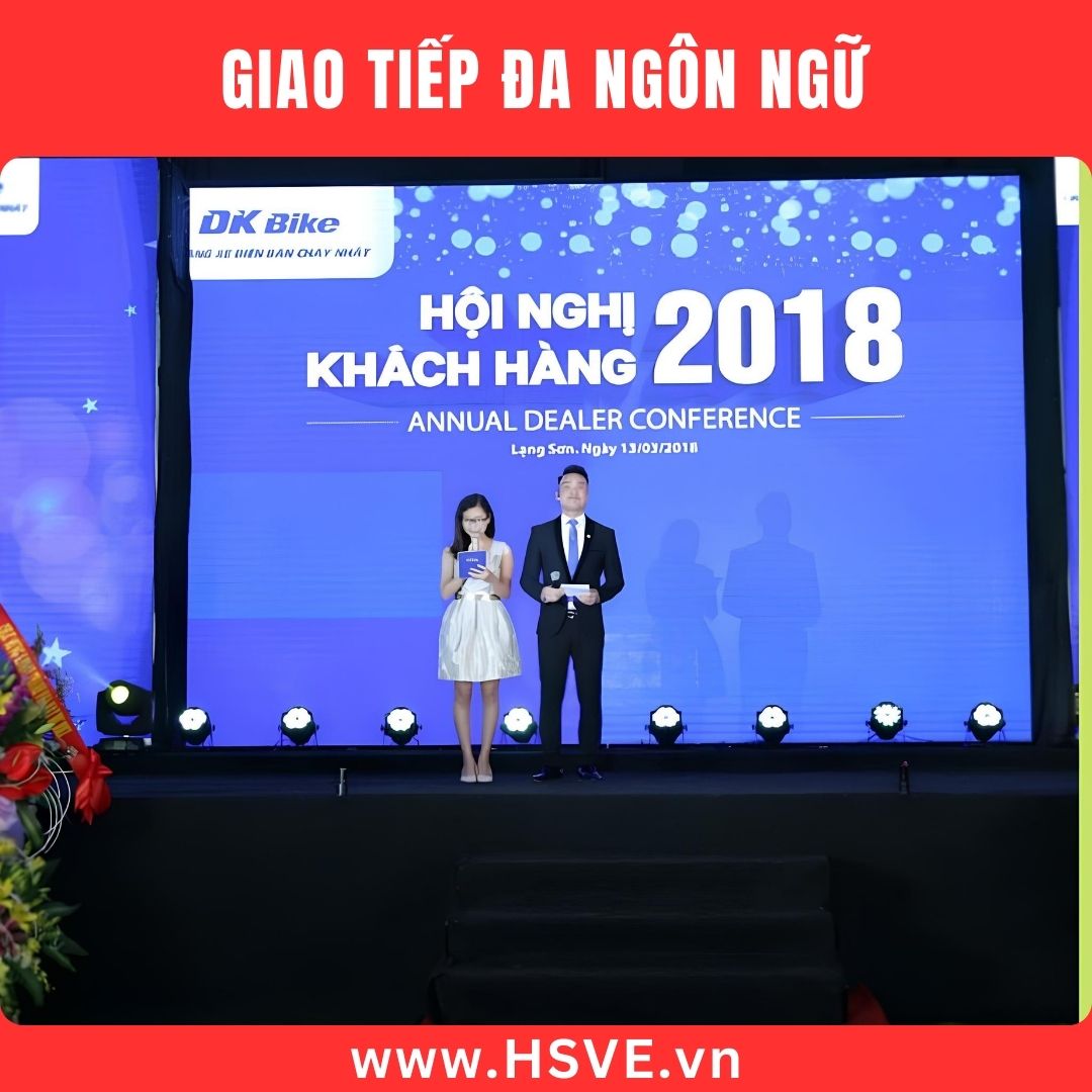 MC song ngữ Anh-Việt