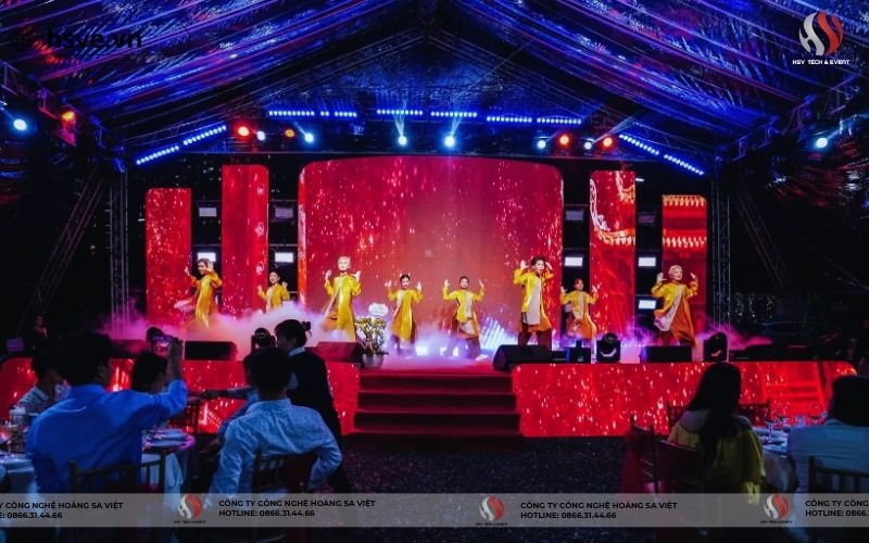 Dance group/dance troupe rental service at HSVE