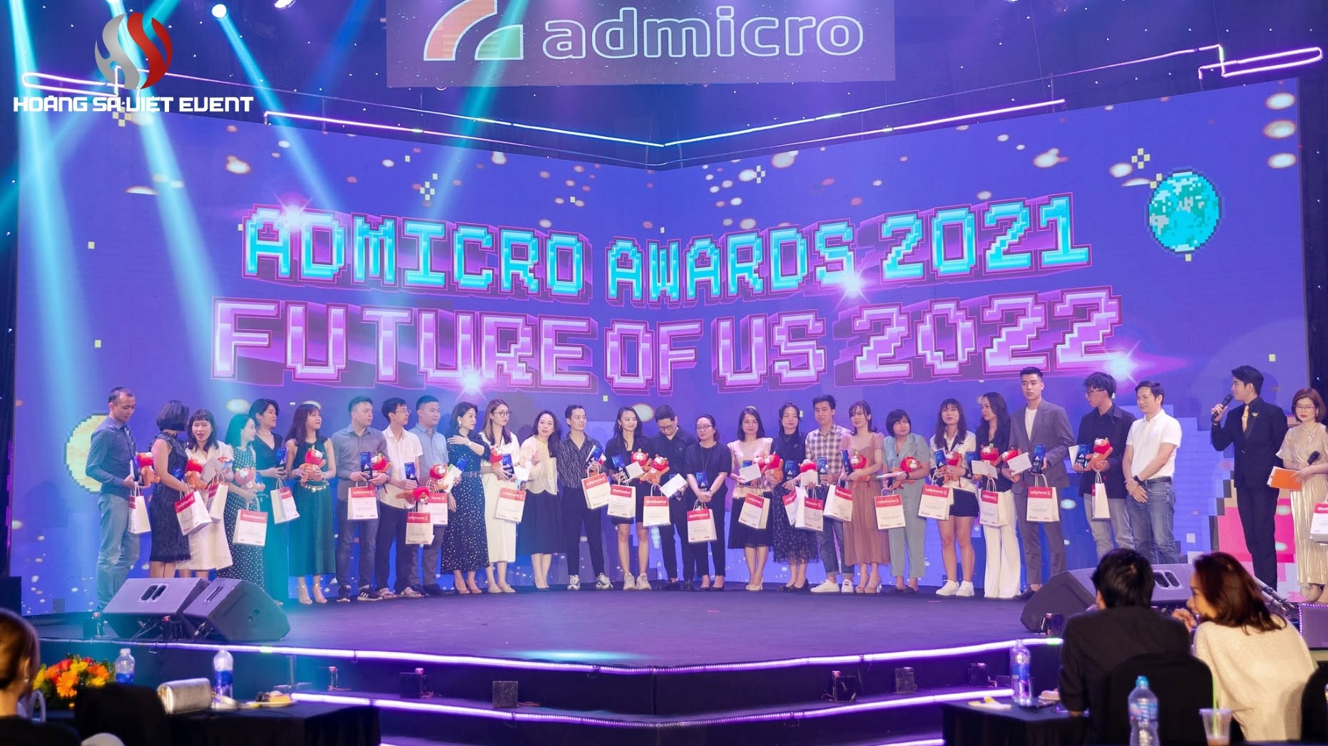 Cung Cấp Thiết Bị Cho Admicro Awards 2021-Future Of Us 2022