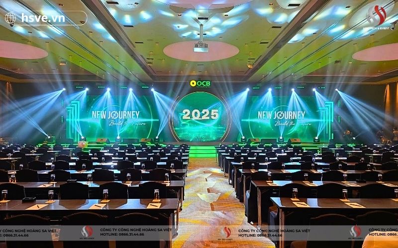 HSVE cung cấp dịch vụ cho thuê màn hình led sân khấu sự kiện