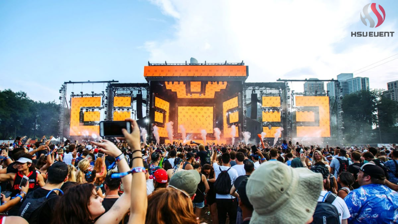 thiết bị sự kiện chuyên nghiệp hoàng sa việt event sân khấu lớn