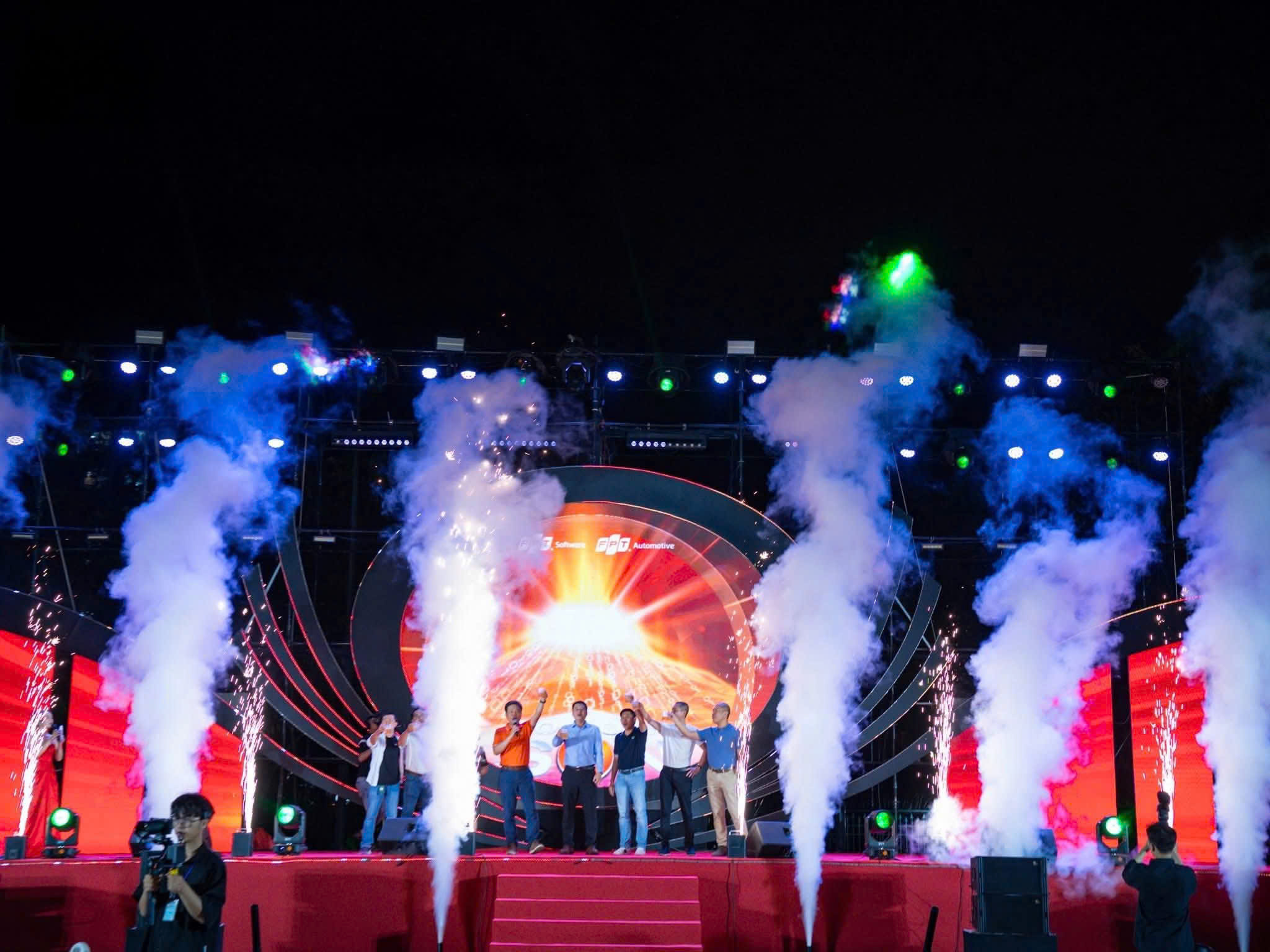 Âm thanh - ánh sáng sự kiện