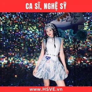 English Singers for Hire to Perform at International Events