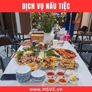 Organize a Cozy Wedding Anniversary Party at Home