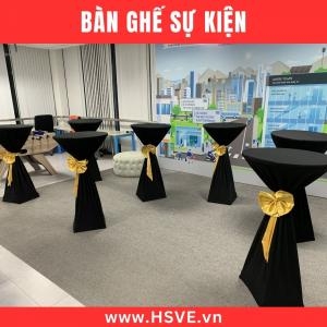 Beautiful and Luxurious Event Cocktail Table Rental Beautiful and Luxurious Event Cocktail Table Rental