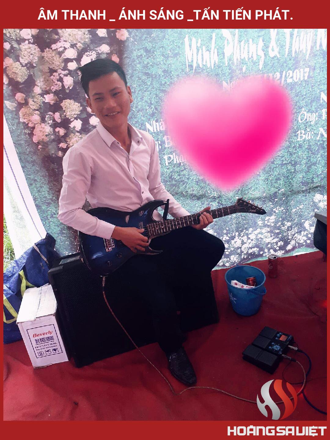 Âm Thanh _ Ánh Sáng _Tấn Tiến Phát. Âm Thanh _ Ánh Sáng _Tấn Tiến Phát.