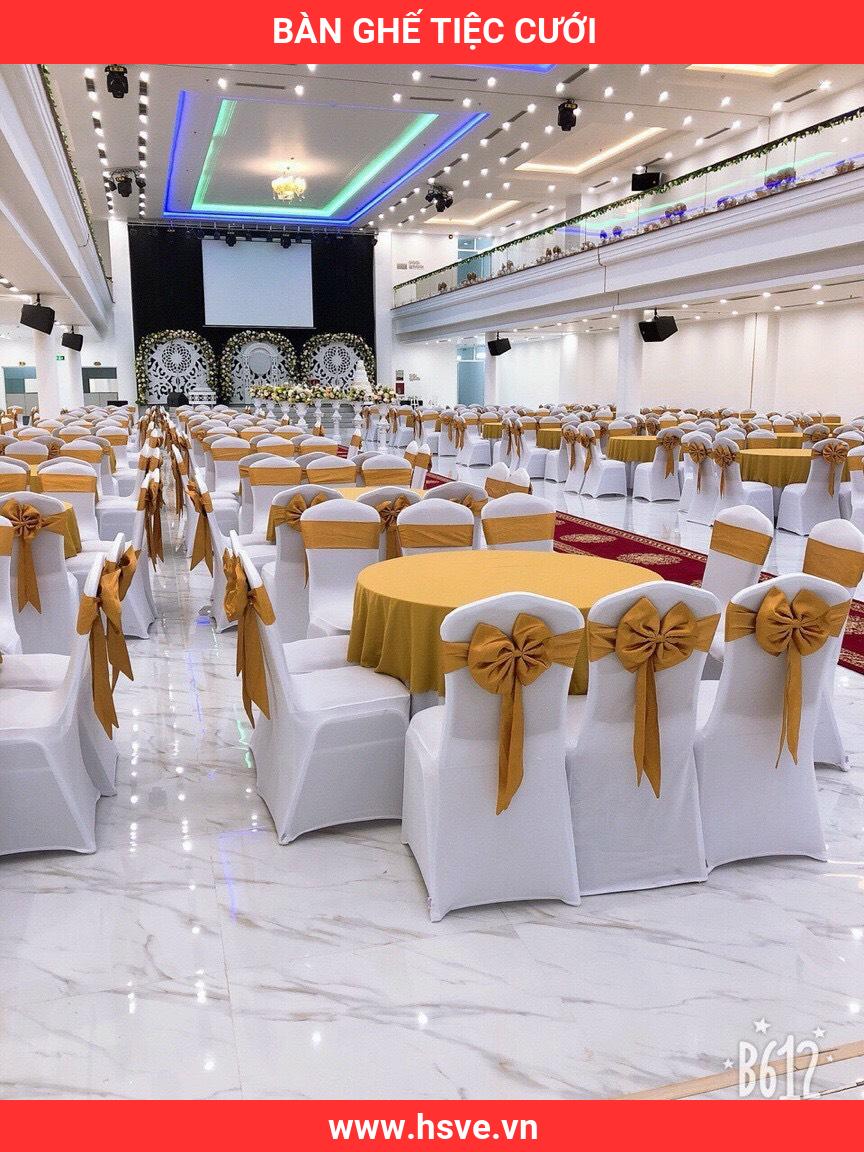 Bàn ghế tiệc cưới Bàn ghế tiệc cưới