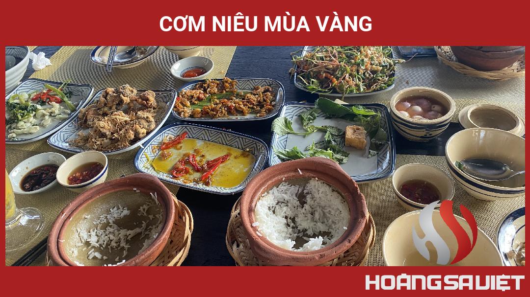 Cơm Niêu Mùa Vàng Cơm Niêu Mùa Vàng