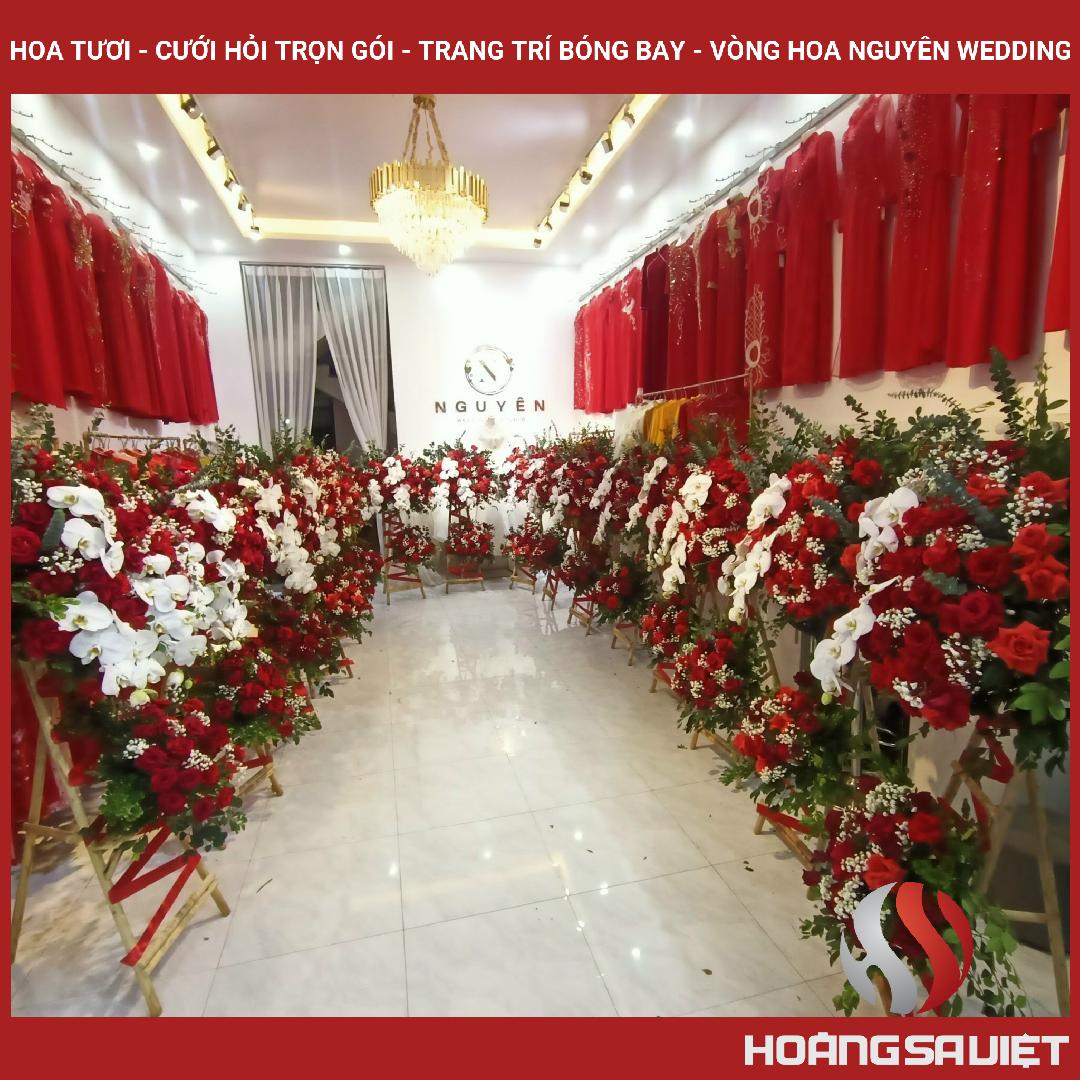 Hoa Tươi - Cưới Hỏi Trọn Gói - Trang Trí Bóng Bay - Vòng Hoa Nguyên Wedding Hoa Tươi - Cưới Hỏi Trọn Gói - Trang Trí Bóng Bay - Vòng Hoa Nguyên Wedding