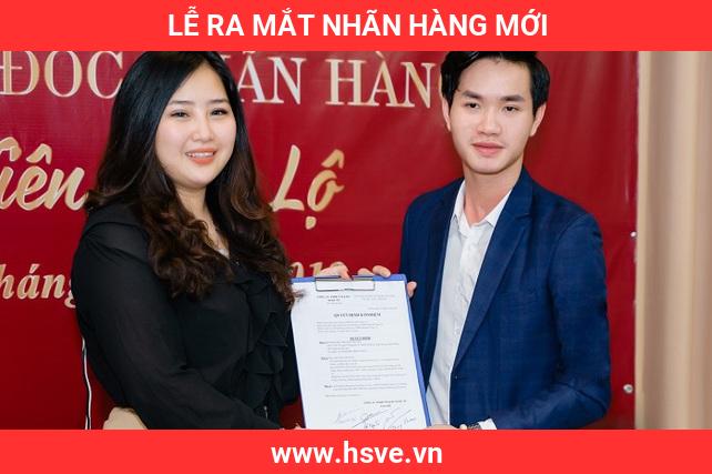 Lễ ra mắt nhãn hàng mới Lễ ra mắt nhãn hàng mới