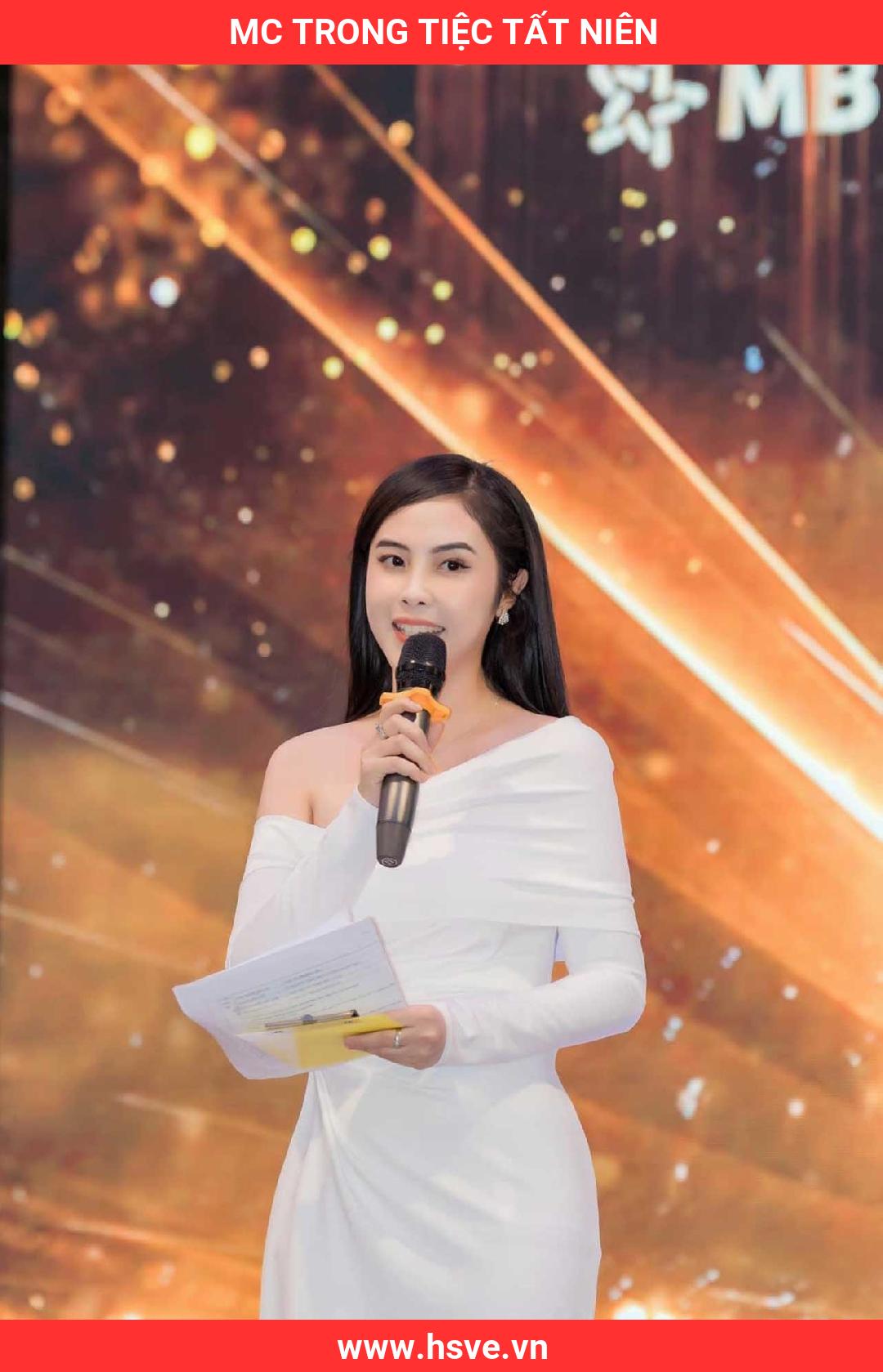 MC trong tiệc tất niên MC trong tiệc tất niên