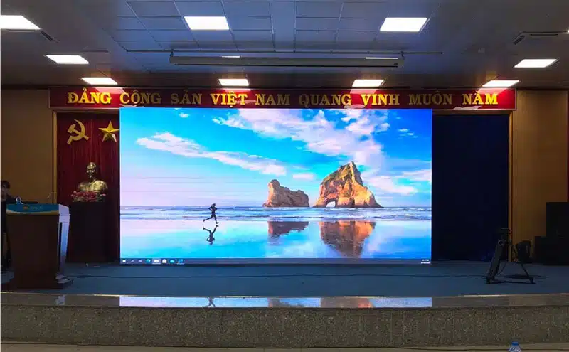 Màn Hình LCD Hội Nghị Màn Hình LCD Hội Nghị
