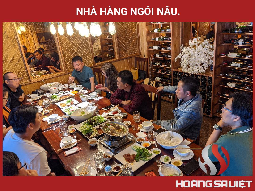 Nhà Hàng Ngói Nâu. Nhà Hàng Ngói Nâu.