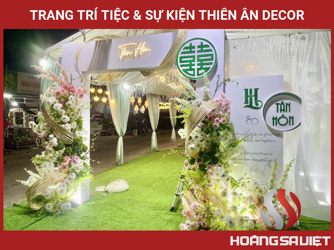 TRANG TRÍ TIỆC & SỰ KIỆN THIÊN ÂN DECOR TRANG TRÍ TIỆC & SỰ KIỆN THIÊN ÂN DECOR