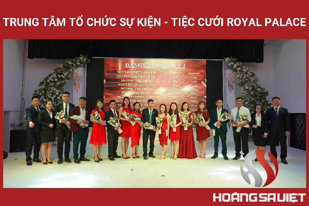 Trung Tâm Tổ Chức Sự Kiện - Tiệc Cưới Royal Palace Trung Tâm Tổ Chức Sự Kiện - Tiệc Cưới Royal Palace