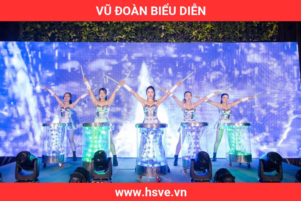 Vũ Đoàn Biểu Diễn Vũ Đoàn Biểu Diễn