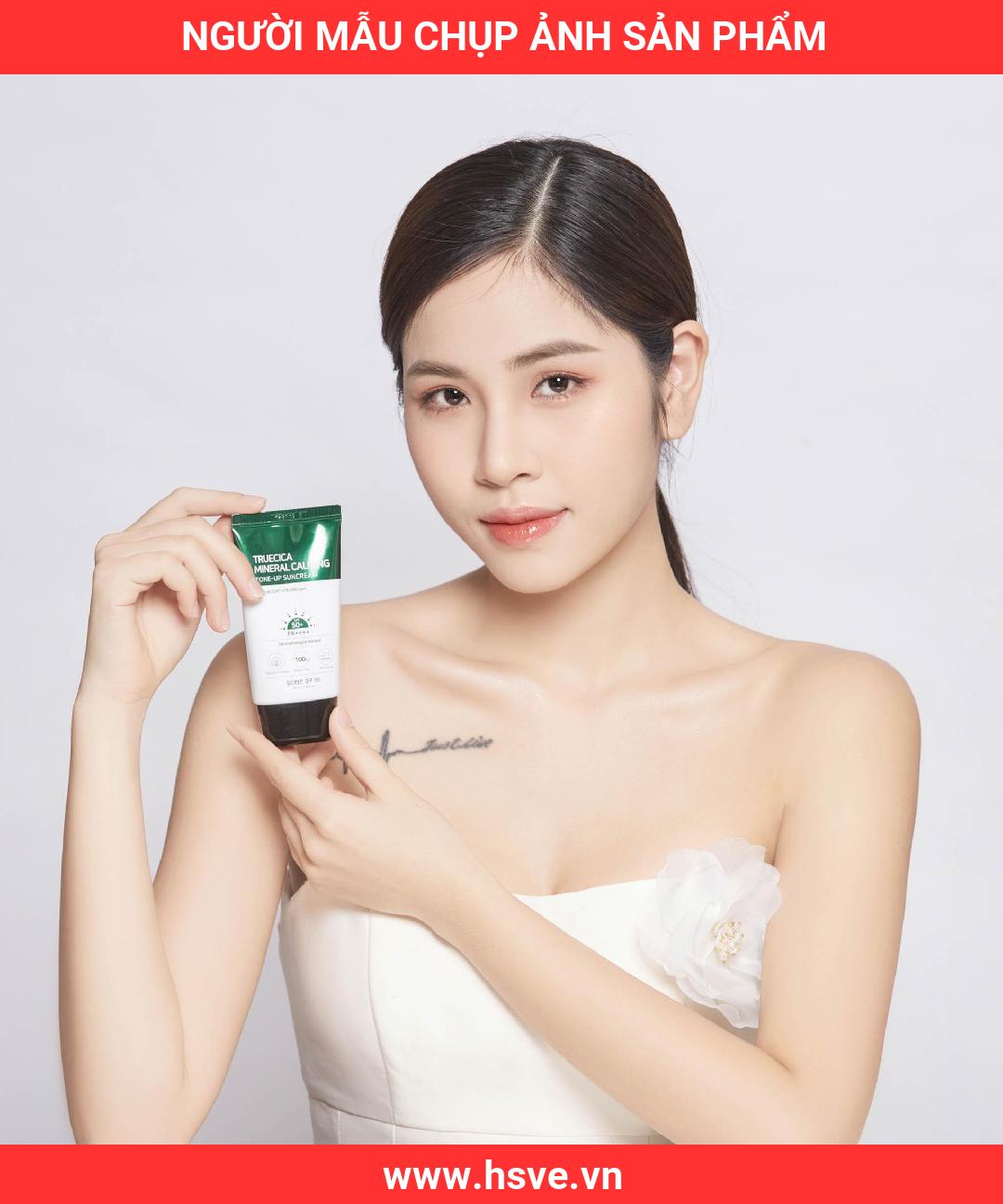 người mẫu chụp ảnh sản phẩm người mẫu chụp ảnh sản phẩm