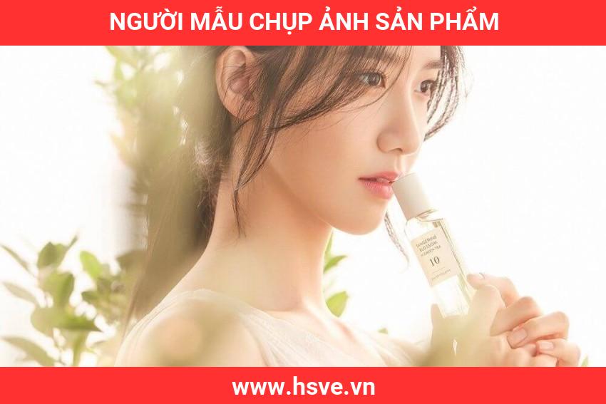 người mẫu chụp ảnh sản phẩm người mẫu chụp ảnh sản phẩm